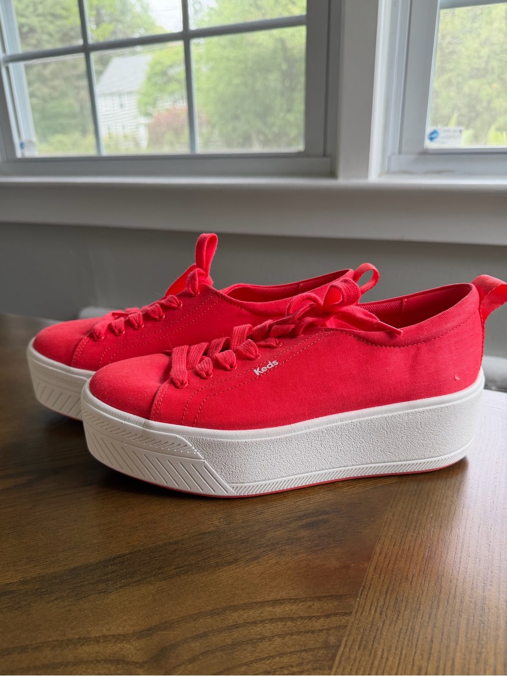 Keds Skyler Lace Up - Red (rare color)